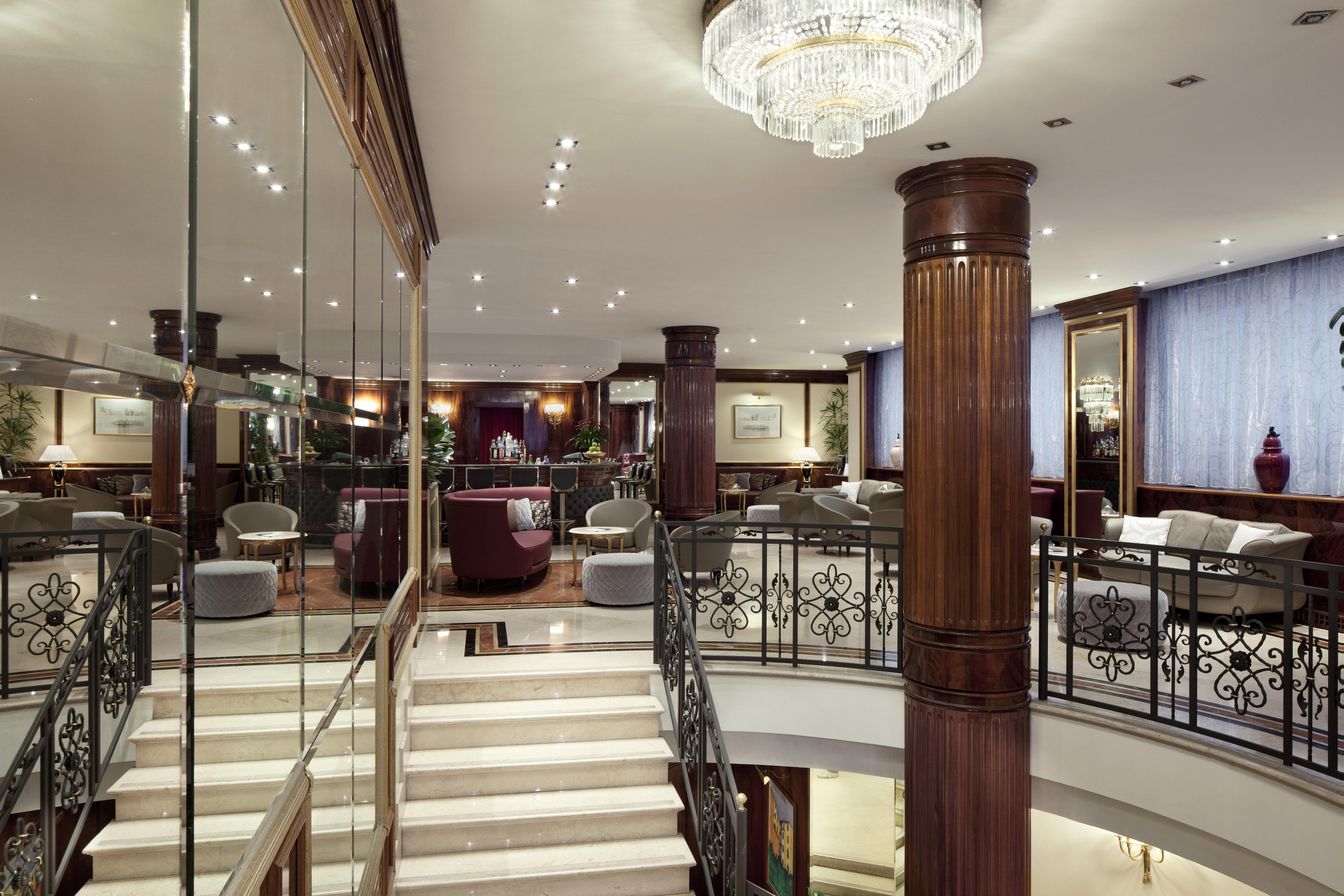 Una Hotels Scandinavia Milano Bagian luar foto