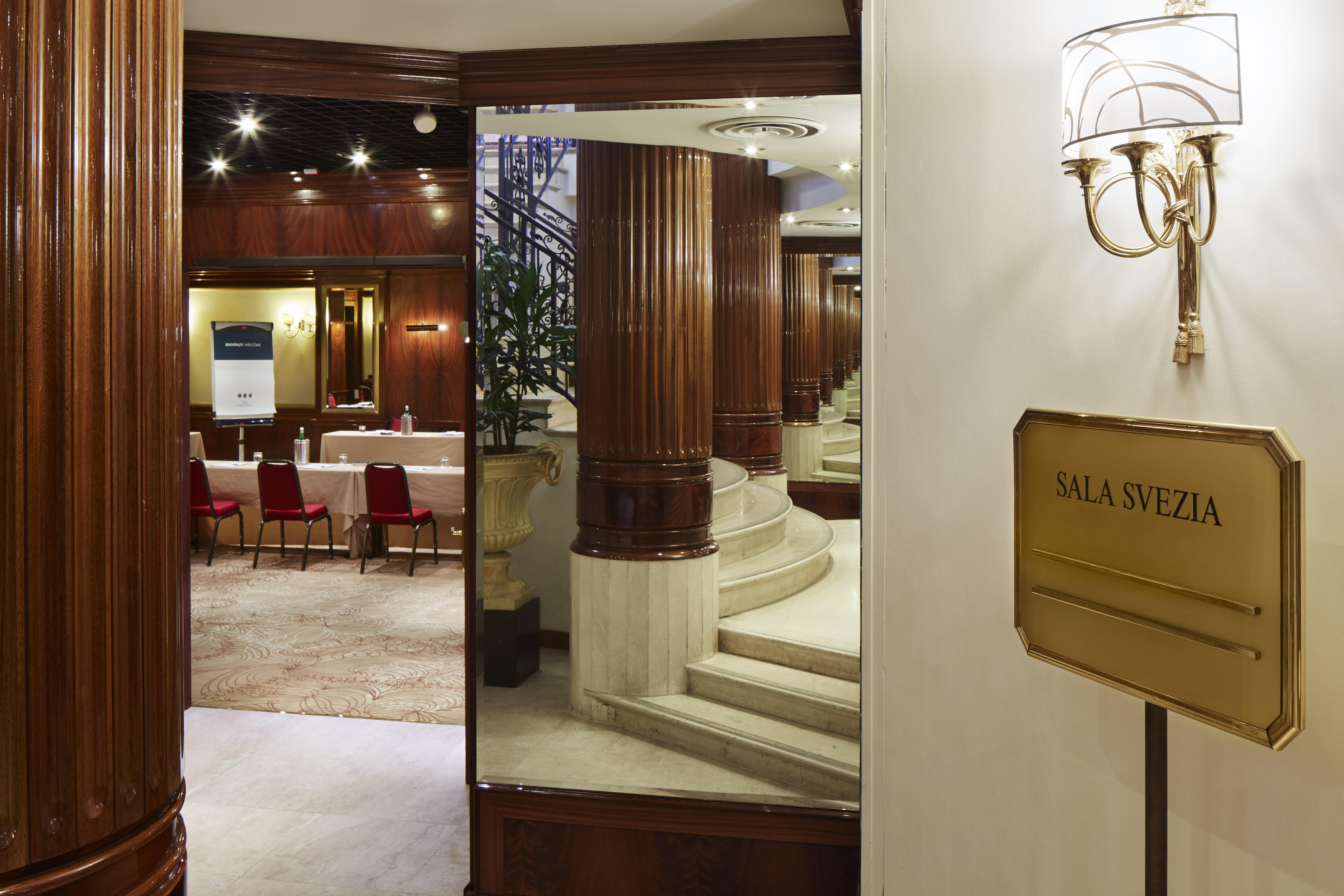 Una Hotels Scandinavia Milano Bagian luar foto