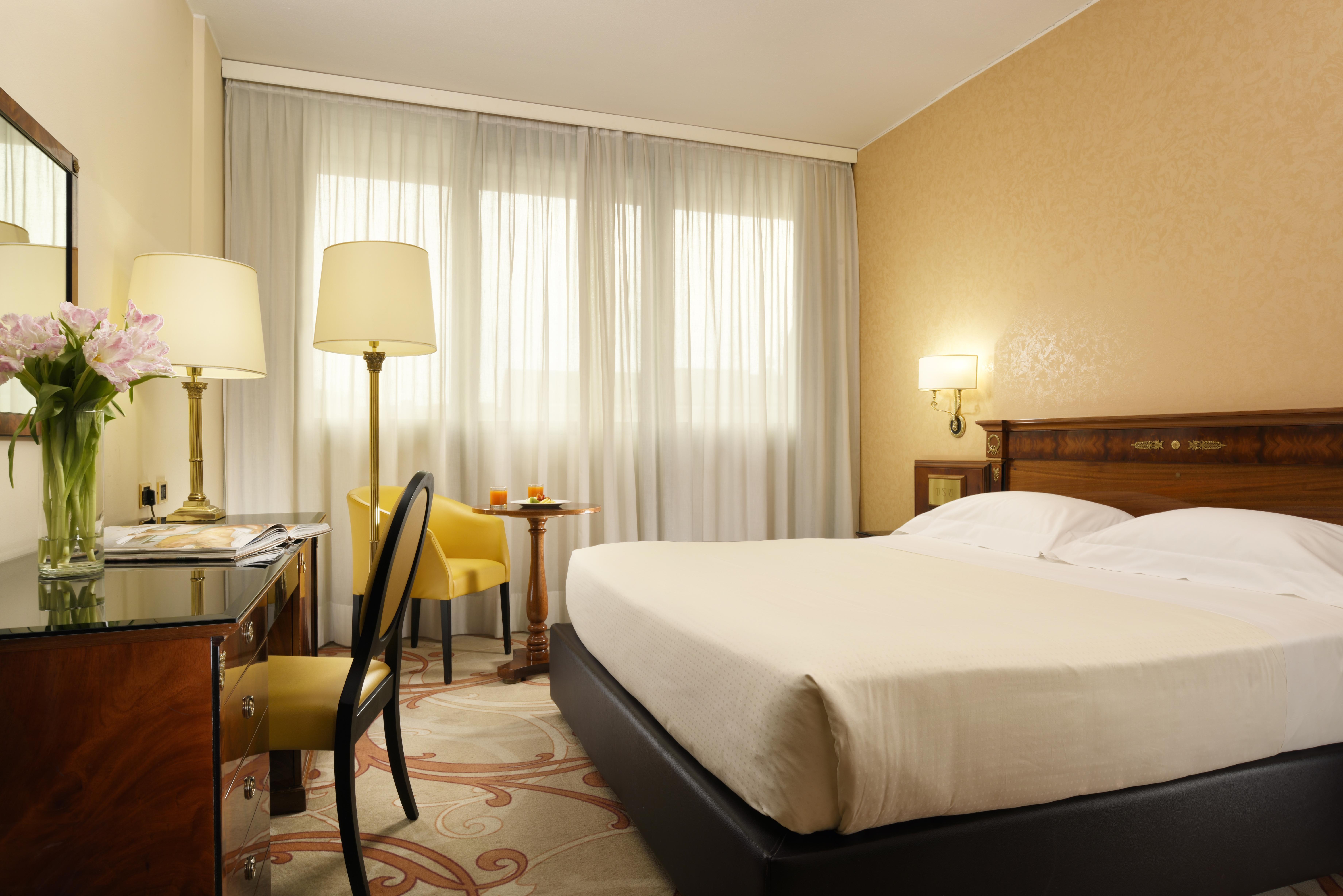 Una Hotels Scandinavia Milano Bagian luar foto